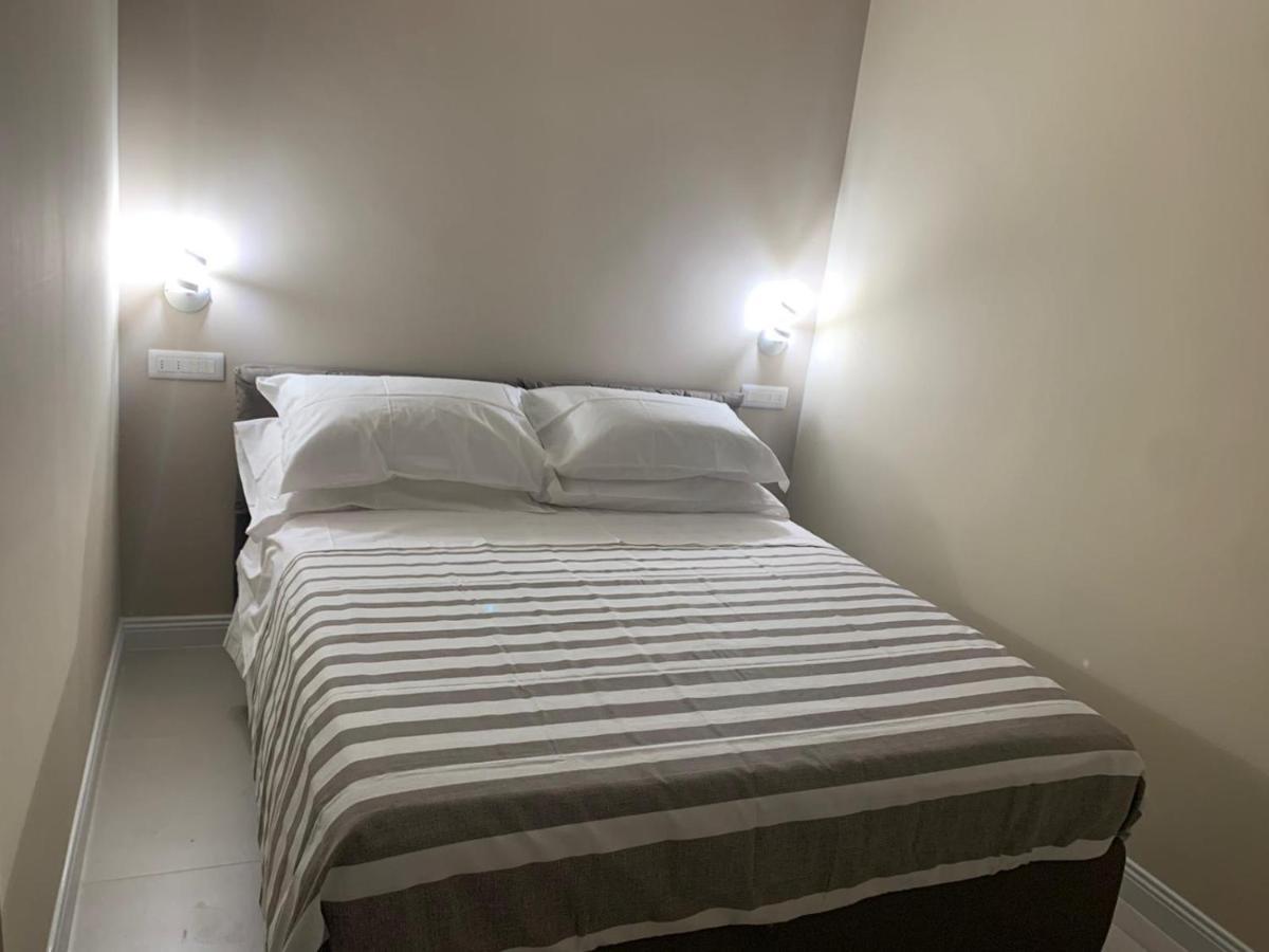 Penthouse Aureliana Attico Con Piscina A Roma Apartment Екстериор снимка