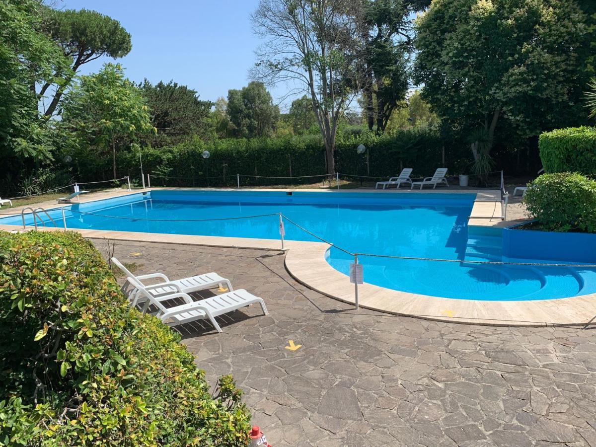 Penthouse Aureliana Attico Con Piscina A Roma Apartment Екстериор снимка